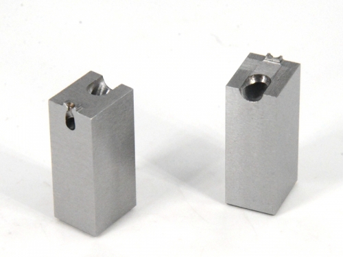 潜伏浇口器(牛角)Z1060